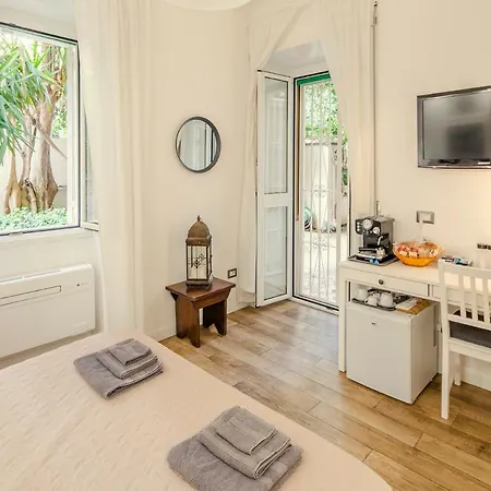 Garden House - Luxury - Overnight Only Guest house