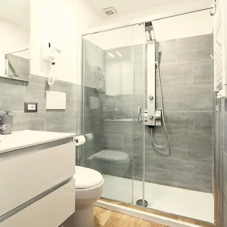 Garden House - Luxury - Overnight Only Rome