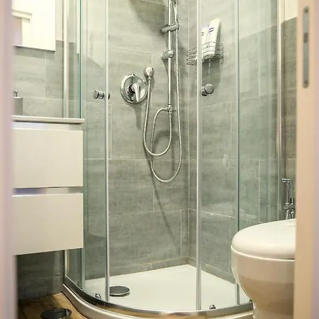 Garden House - Luxury - Overnight Only