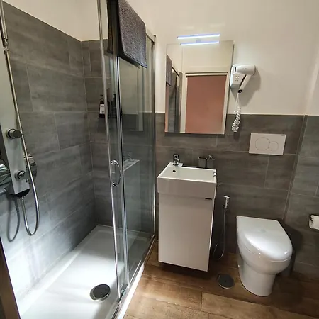 Garden House - Luxury - Self Check-in Only 4* ローマ