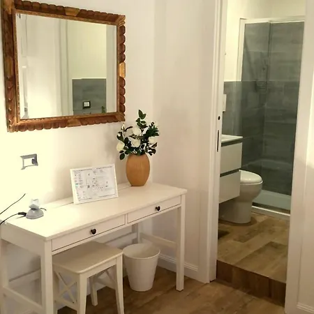 Garden House - Luxury - Self Check-in Only